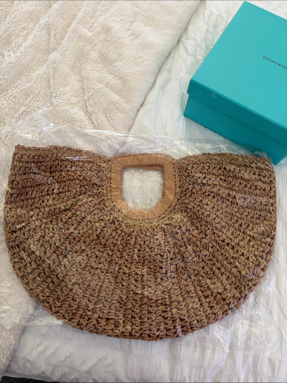 New:: Woven Straw Half-Moon Tote Bag in Brown:: clutch large size